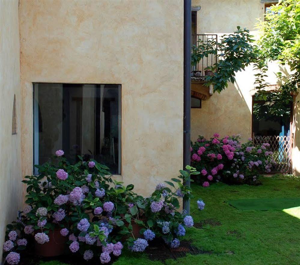 Bed and Breakfast Il Relais Dell'Abbazia Verona Exterior foto